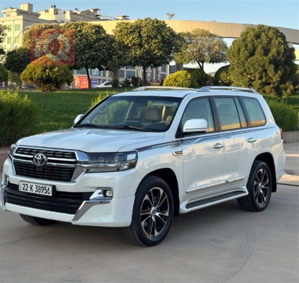 Toyota for sale in Iraq